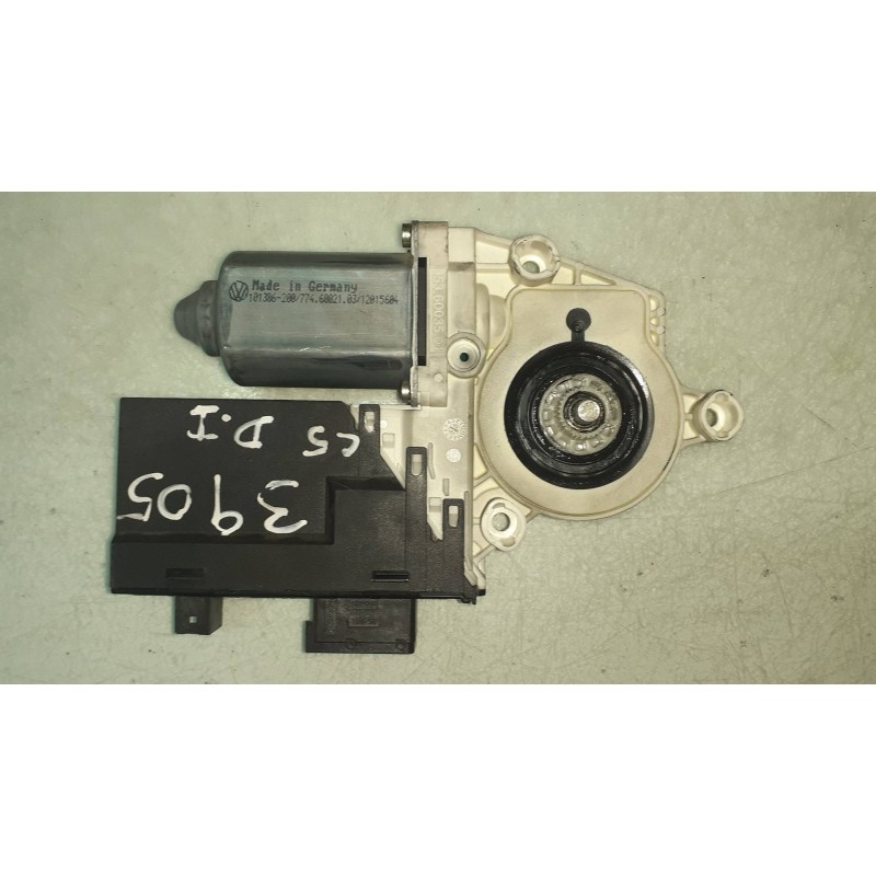 Recambio de motor elevalunas delantero izquierdo para citroen c5 berlina 2.0 hdi sx referencia OEM IAM 9648484780 A90399035 9903