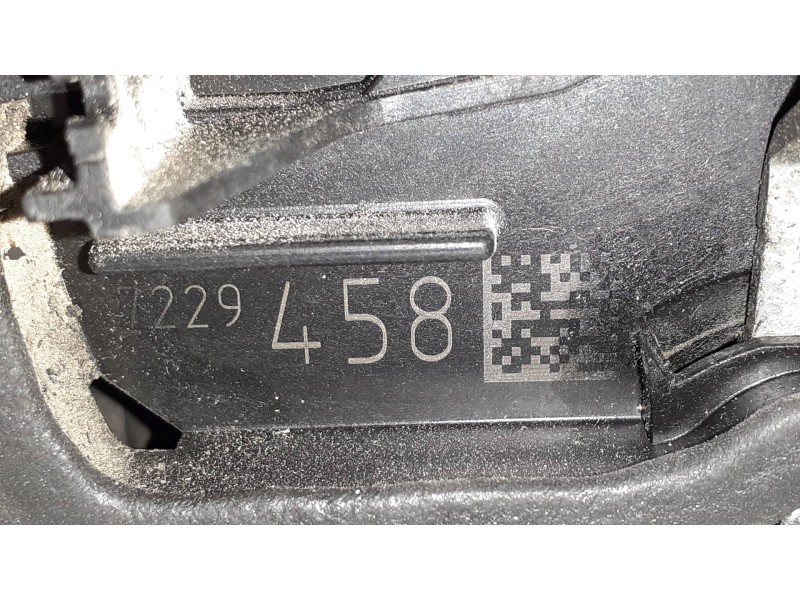 Recambio de cerradura puerta delantera derecha para bmw serie 5 berlina (g30) 520i referencia OEM IAM A053702  ELECTRICA