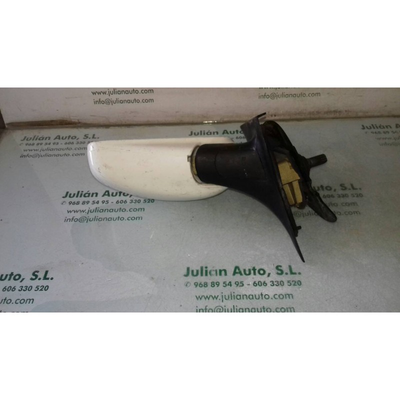 Recambio de retrovisor izquierdo para ford escort berlina ghia referencia OEM IAM 91ABA23409  MANUAL