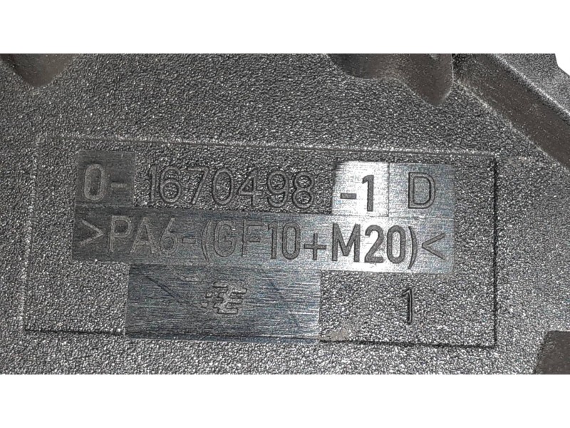 Recambio de caja reles / fusibles para bmw serie 5 berlina (g30) 520i referencia OEM IAM 926492402 417033451H 