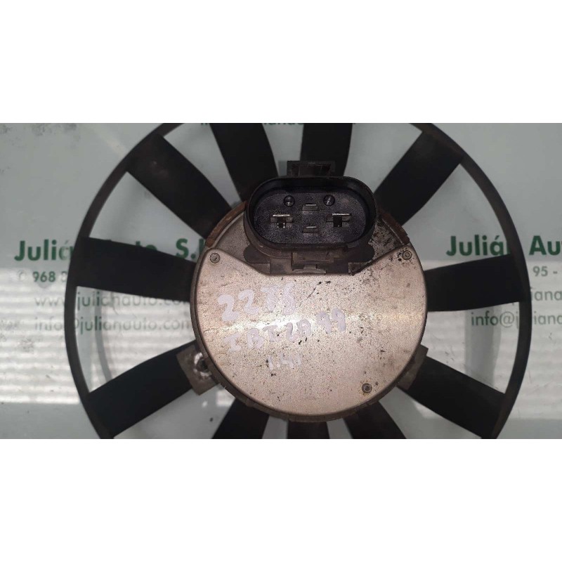 Recambio de electroventilador para seat cordoba berlina (6k2) clx referencia OEM IAM 357959455K 0130305238 BOSCH