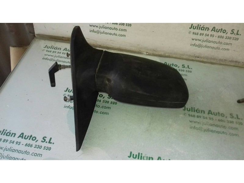 Recambio de retrovisor derecho para ford escort berlina bravo referencia OEM IAM   MANUAL