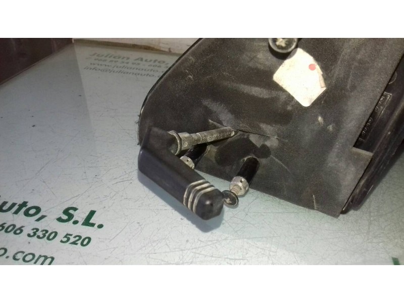 Recambio de retrovisor derecho para ford escort berlina bravo referencia OEM IAM   MANUAL
