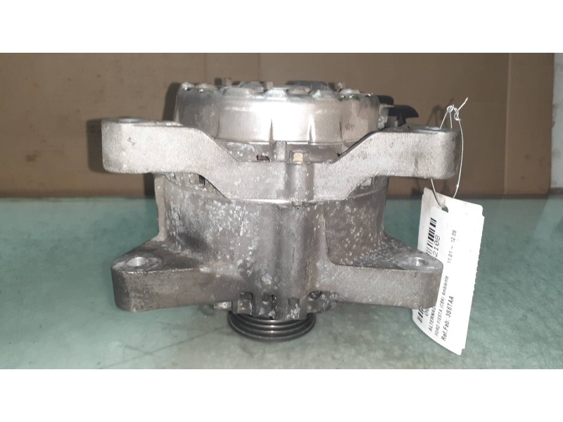 Recambio de alternador para ford fiesta (cbk) ambiente referencia OEM IAM 3S6TAA VISTEON 