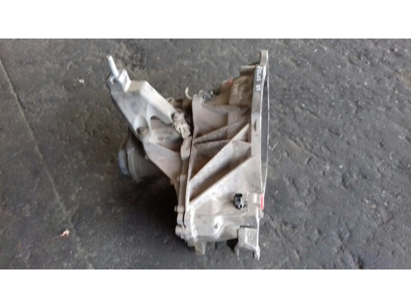 Recambio de caja cambios para ford focus berlina (cak) ambiente referencia OEM IAM XS4R7002FB  5 VELOCIDADES