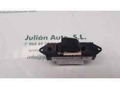 Recambio de mando elevalunas delantero derecho para citroen c4 aircross seduction referencia OEM IAM MR587944 C8DD411MB 1765T11B