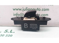 Recambio de mando elevalunas trasero derecho para citroen c4 aircross seduction referencia OEM IAM MR587944 C8DD411MB 2075T11CD 2