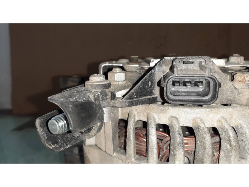 Recambio de alternador para ford fiesta (cbk) ambiente referencia OEM IAM 1140135  