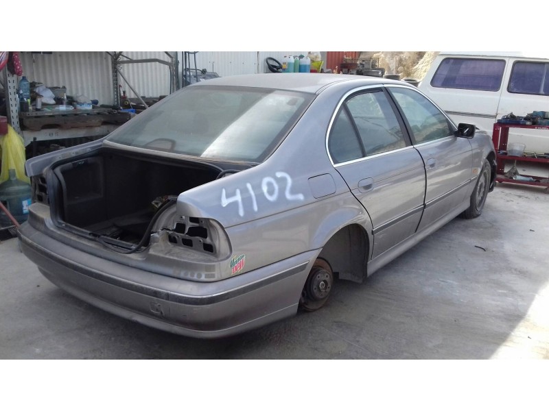 bmw serie 5 berlina (e39) del año 1996