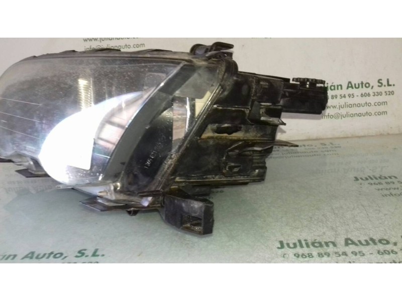 Recambio de faro izquierdo para bmw serie 3 berlina (e46) 318i referencia OEM IAM 305235370  