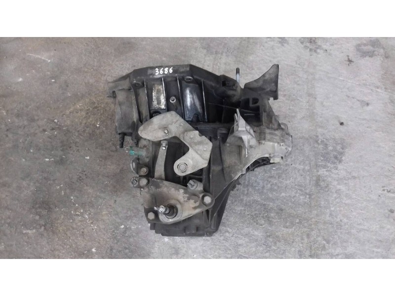 Recambio de caja cambios para renault megane ii classic berlina dynamique referencia OEM IAM TL4A001  6 VELOCIDADES