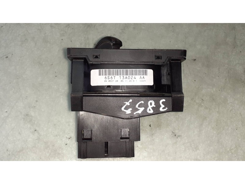 Recambio de mando luces para ford fiesta (cbk) ambiente referencia OEM IAM 6S6T13A024AA  