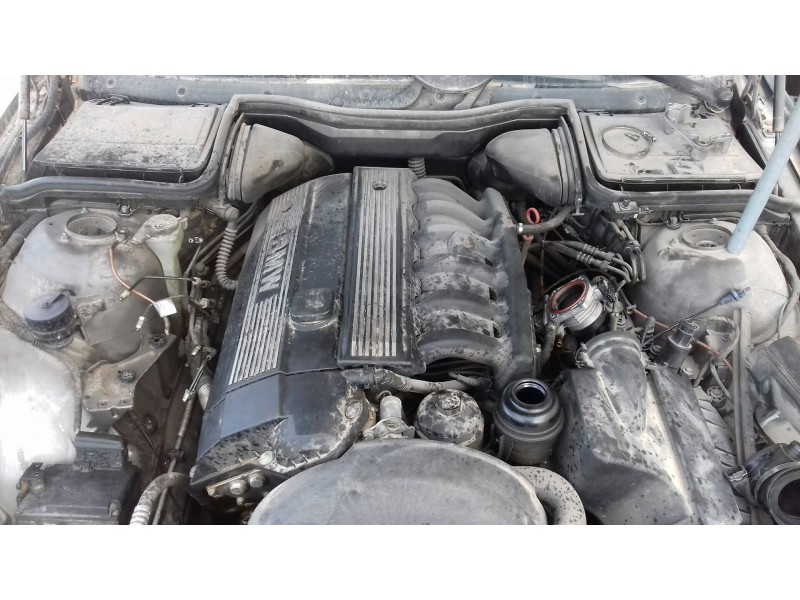 bmw serie 5 berlina (e39) del año 1996