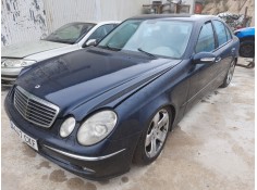 mercedes-benz clase e (w211) berlina del año 2003