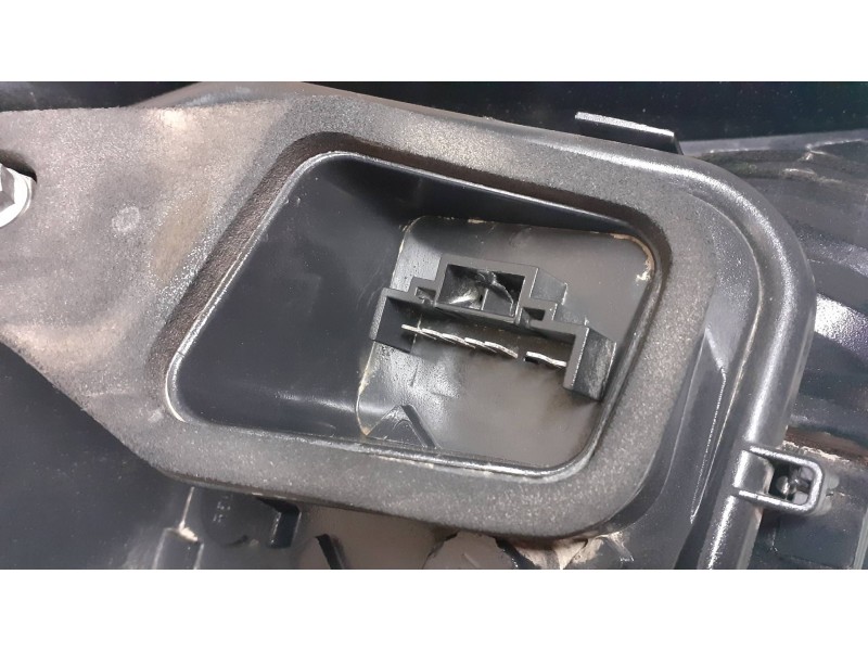 Recambio de piloto trasero derecho para fiat stilo (192) 1.4 sting referencia OEM IAM 46823705 281502 281522