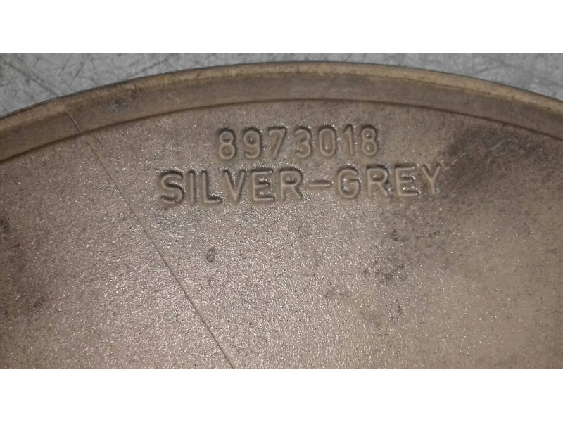 Recambio de tapacubos para saab 900 berlina 2.0 s referencia OEM IAM 8987620  2 TAPACUBOS Recambio de tapacubos para saab 900 berlina 2.0 s referencia OEM IAM 8987620  2 TAPACUBOS