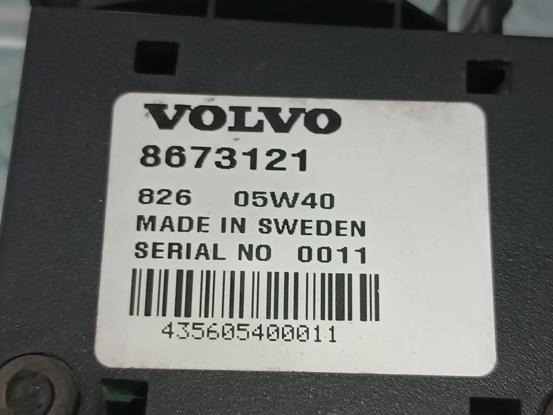 Recambio de modulo electronico para volvo s40 berlina 2.4 kinetic referencia OEM IAM 8673121 82605W40 LECTOR TELEFONO