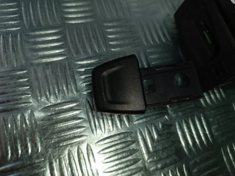 Recambio de modulo electronico para volvo s40 berlina 2.4 kinetic referencia OEM IAM 8673121 82605W40 LECTOR TELEFONO