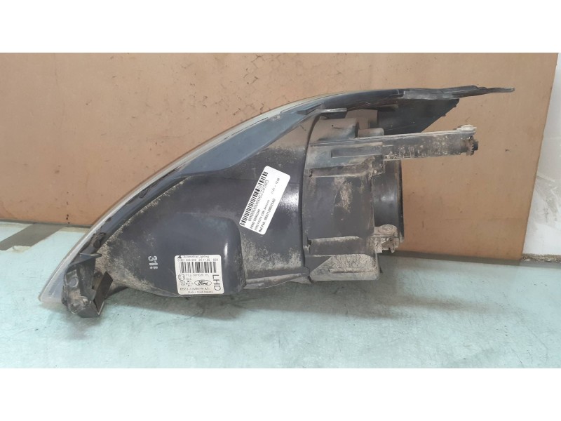 Recambio de faro derecho para ford fiesta (cbk) ambiente referencia OEM IAM 6S6113W029AD 6S6113W029 0301224302