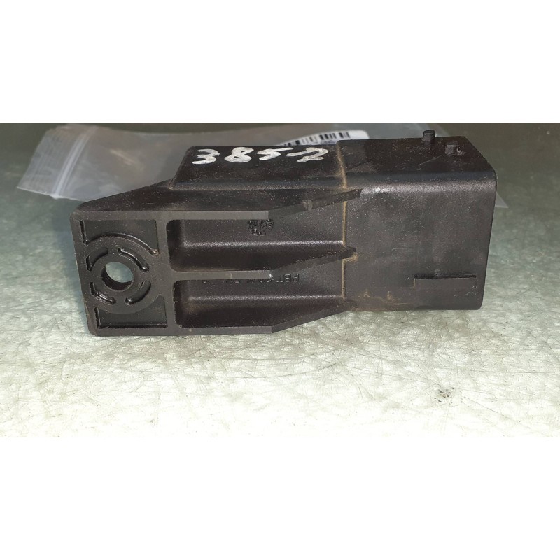 Recambio de caja precalentamiento para ford fiesta (cbk) ambiente referencia OEM IAM 3M5T12A343AA 51252003 CONECTOR 8 PINES