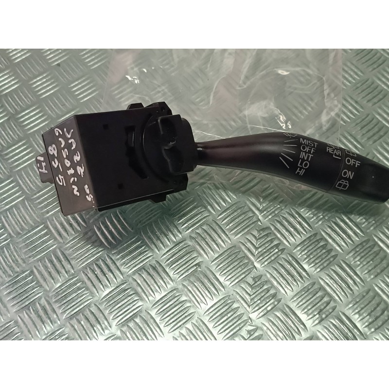 Recambio de mando limpia para honda jazz (gd1/5) 1.4 s referencia OEM IAM M21731  M21740