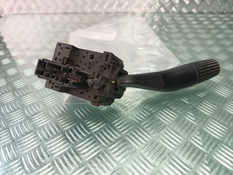 Recambio de mando limpia para honda jazz (gd1/5) 1.4 s referencia OEM IAM M21731  M21740