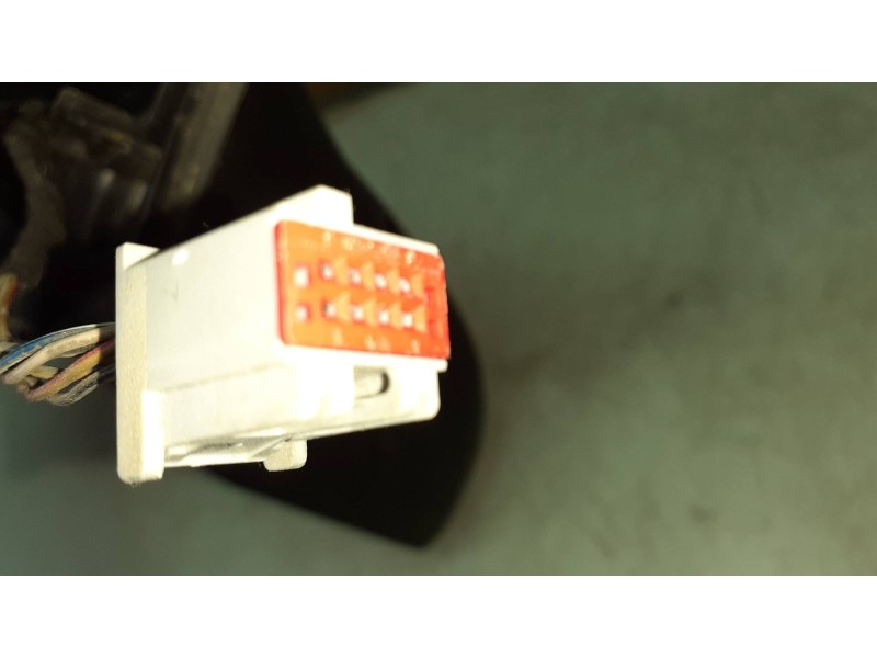 Recambio de retrovisor izquierdo para ford fiesta (cbk) ambiente referencia OEM IAM 2802001  ELECTRICO