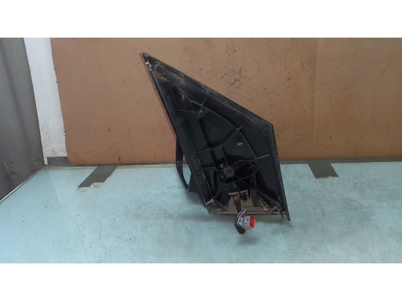 Recambio de retrovisor izquierdo para ford fiesta (cbk) ambiente referencia OEM IAM 2802001  ELECTRICO