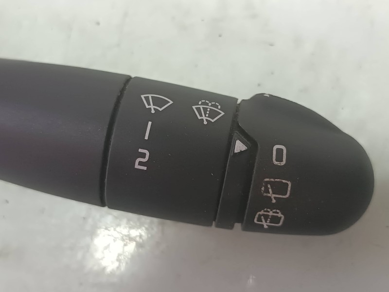 Recambio de mando limpia para renault clio ii fase ii (b/cb0) confort dynamique referencia OEM IAM   