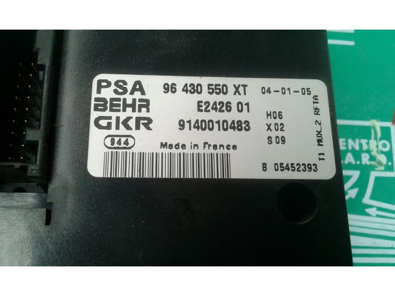 Recambio de mando climatizador para peugeot 206 berlina xs referencia OEM IAM 96430550XT E242601 9140010483