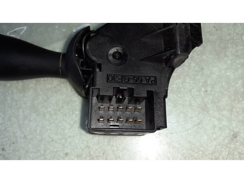 Recambio de mando limpia para ford fiesta (cbk) ambiente referencia OEM IAM 1S7T17A553  CONECTOR 10 PINES