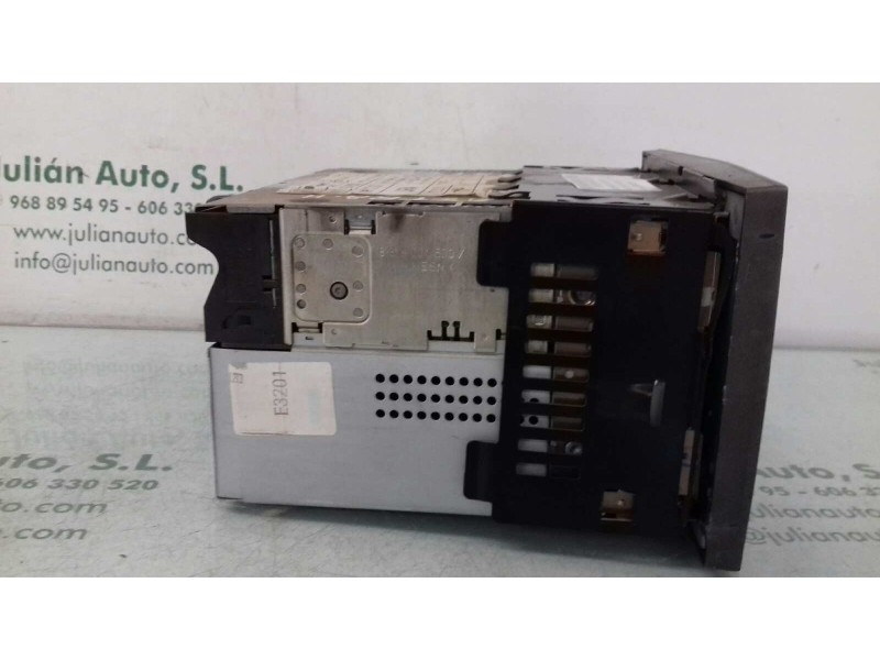 Recambio de sistema audio / radio cd para opel astra h berlina cosmo referencia OEM IAM 7644221310 13190856YY BLAUPUNKT