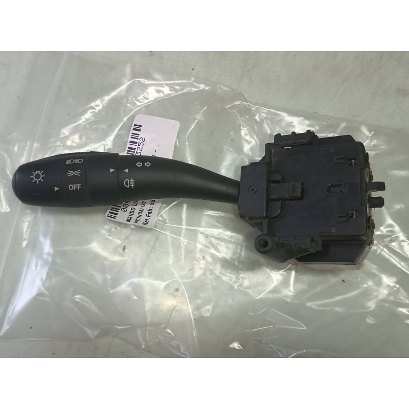 Recambio de mando luces para hyundai i30 1.6 crdi cat referencia OEM IAM 3673MA  