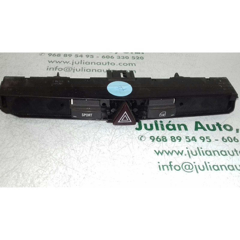 Recambio de warning para opel astra h berlina cosmo referencia OEM IAM 12100107 03758060 