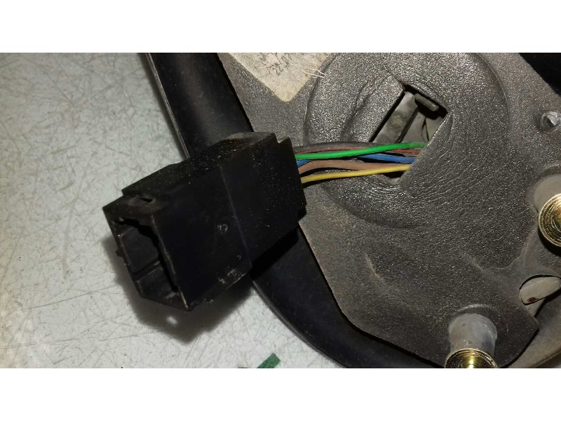 Recambio de retrovisor derecho para renault kangoo (f/kc0) alize referencia OEM IAM 7700304835 963118 ELECTRICO