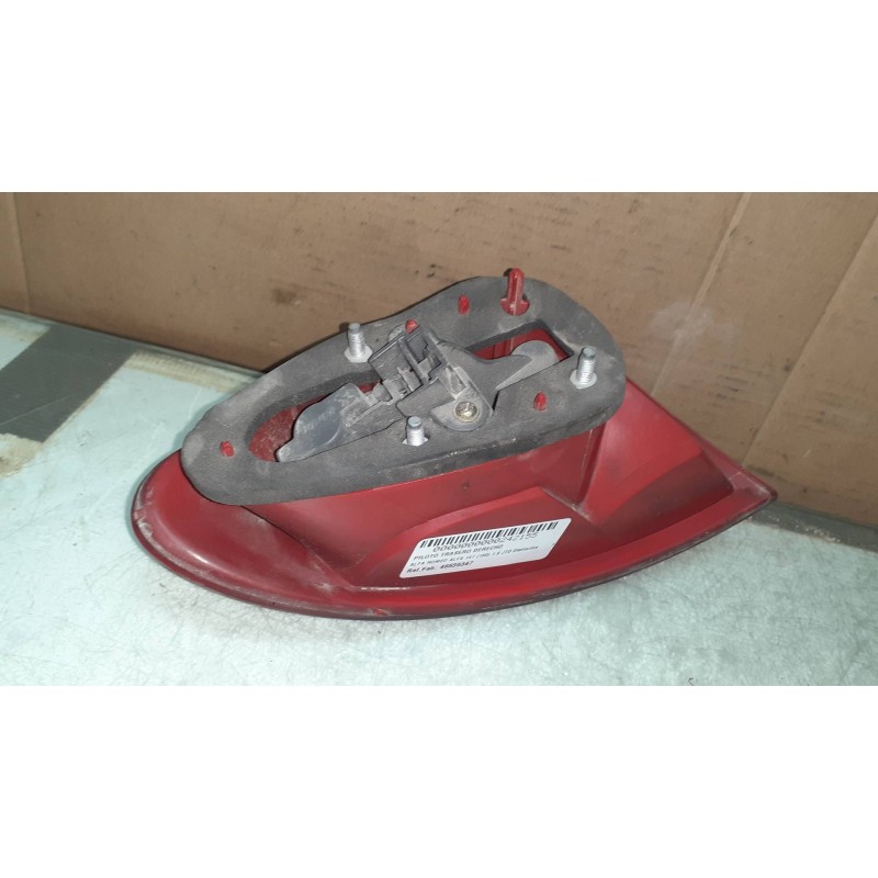 Recambio de piloto trasero derecho para alfa romeo 147 (190) 1.9 jtd distinctive referencia OEM IAM 46556347  03323010