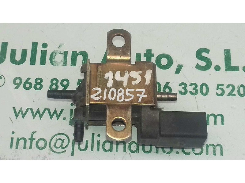 Recambio de valvula aire adicional para volkswagen golf iv berlina (1j1) conceptline referencia OEM IAM 028906283N 72289530 