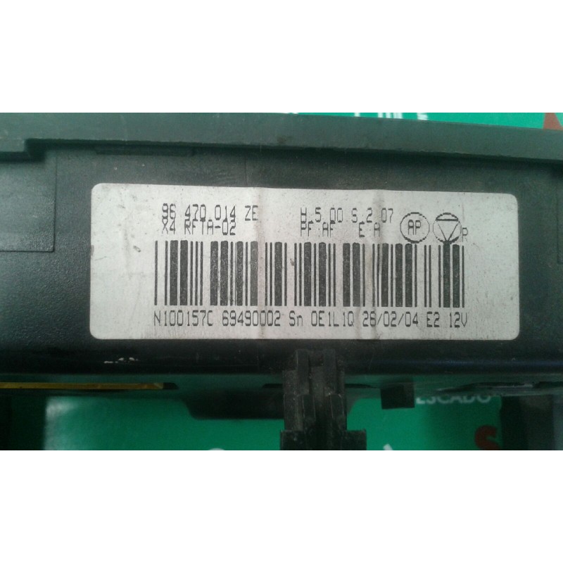 Recambio de mando climatizador para citroen c5 berlina 2.0 hdi 90 sx/sx automático referencia OEM IAM 96470014ZE 69490002 VALEO