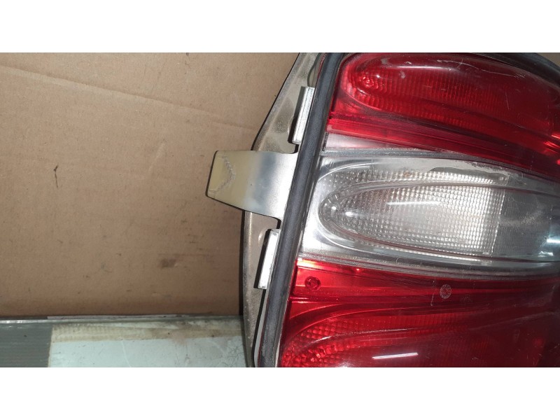 Recambio de piloto trasero izquierdo para fiat brava (182) td 75 sx referencia OEM IAM 37210751S 37210748 37210751