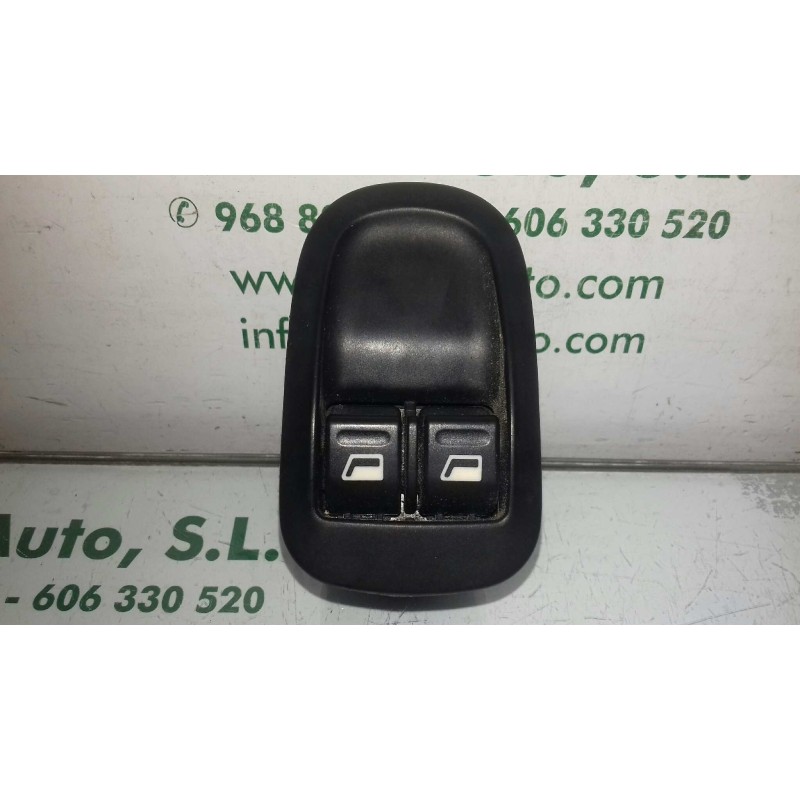 Recambio de mando elevalunas delantero izquierdo para peugeot 206 berlina xr referencia OEM IAM   6 PINES