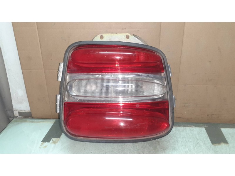 Recambio de piloto trasero derecho para fiat brava (182) td 75 sx referencia OEM IAM 37200748  