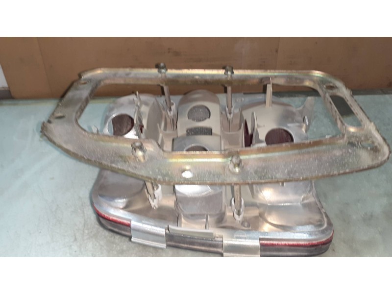 Recambio de piloto trasero derecho para fiat brava (182) td 75 sx referencia OEM IAM 37200748  