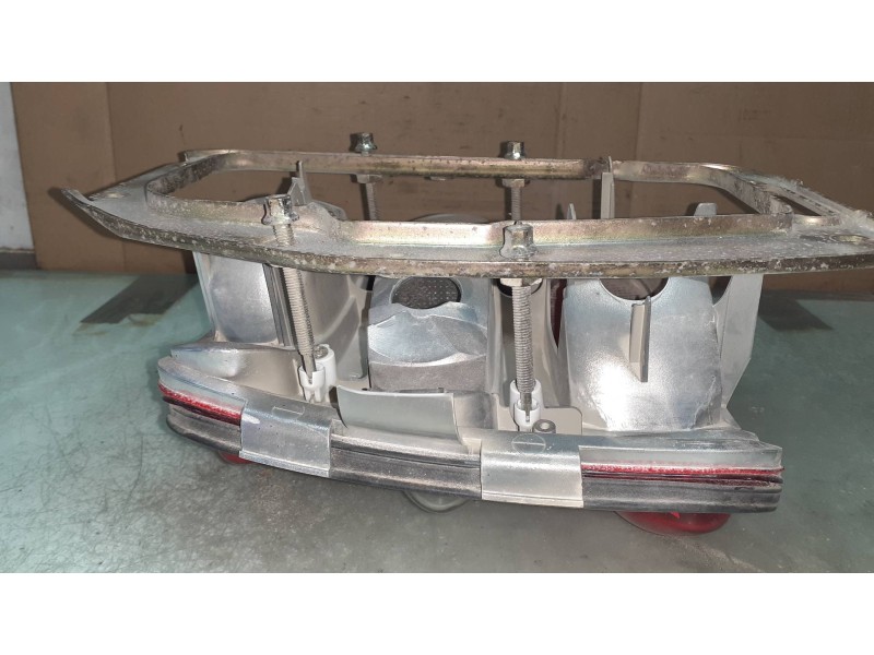 Recambio de piloto trasero derecho para fiat brava (182) td 75 sx referencia OEM IAM 37200748  