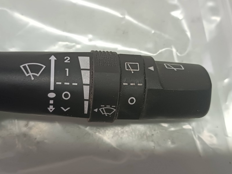 Recambio de mando limpia para kia cee´d drive referencia OEM IAM K560 934202K560 