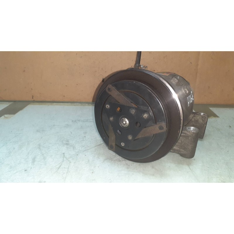 Recambio de compresor aire acondicionado para nissan almera (n16/e) luxury (a,i,e) referencia OEM IAM EA052 EA052 CALSONIC
