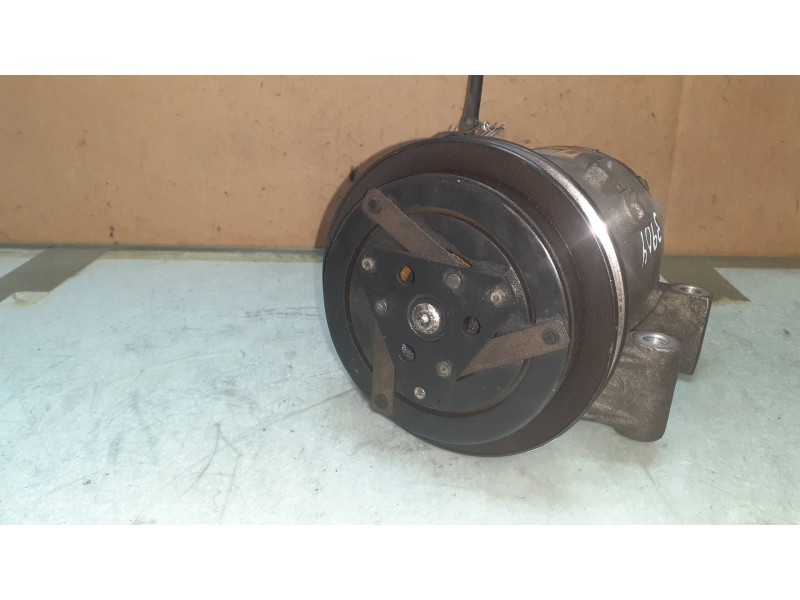 Recambio de compresor aire acondicionado para nissan almera (n16/e) luxury (a,i,e) referencia OEM IAM EA052 EA052 CALSONIC