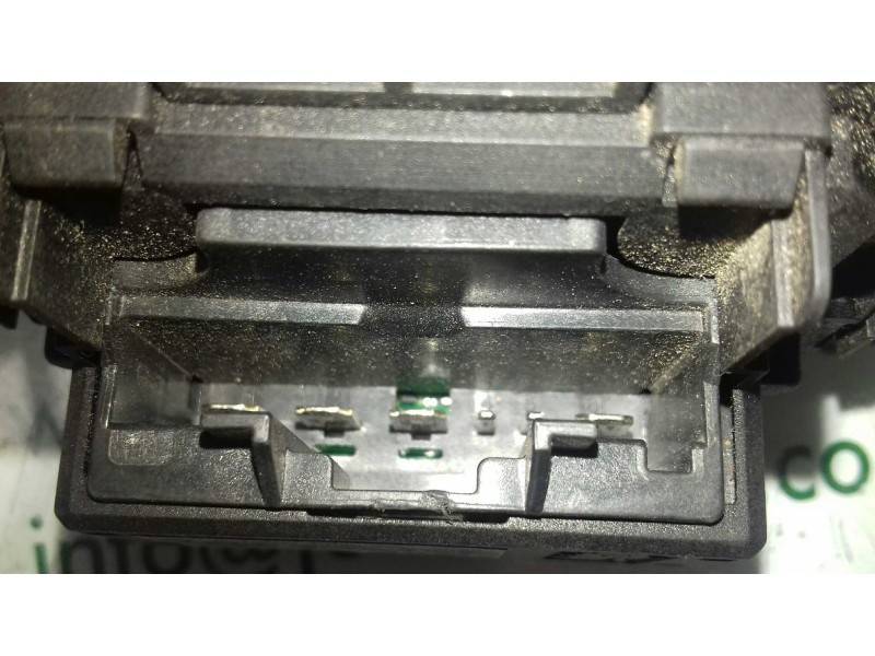 Recambio de resistencia calefaccion para renault megane iii berlina 5 p dynamique referencia OEM IAM T10000347C02 VALEO 6 PÌNES