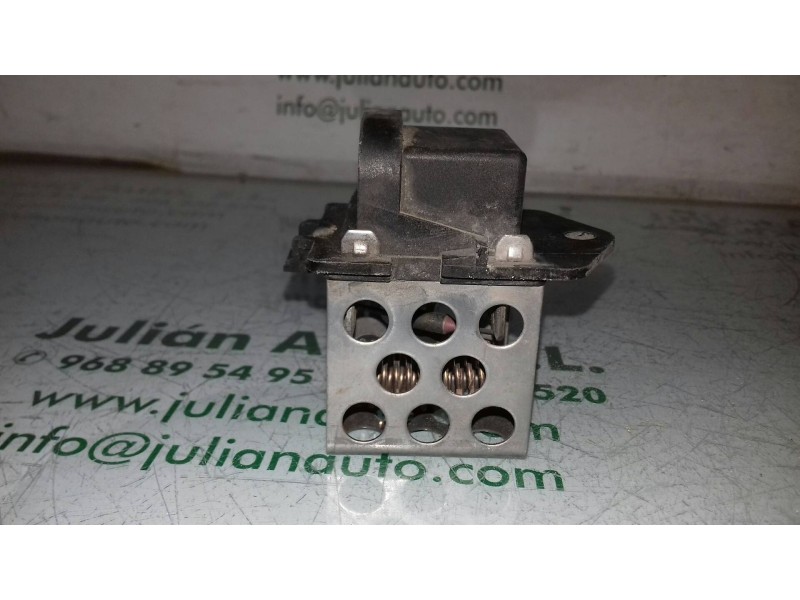 Recambio de resistencia calefaccion para renault clio iii emotion referencia OEM IAM 8200045082  