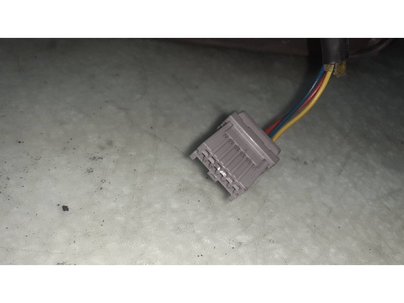 Recambio de retrovisor izquierdo para nissan almera (n16/e) luxury (a,i,e) referencia OEM IAM 96302BN200  ELECTRICO