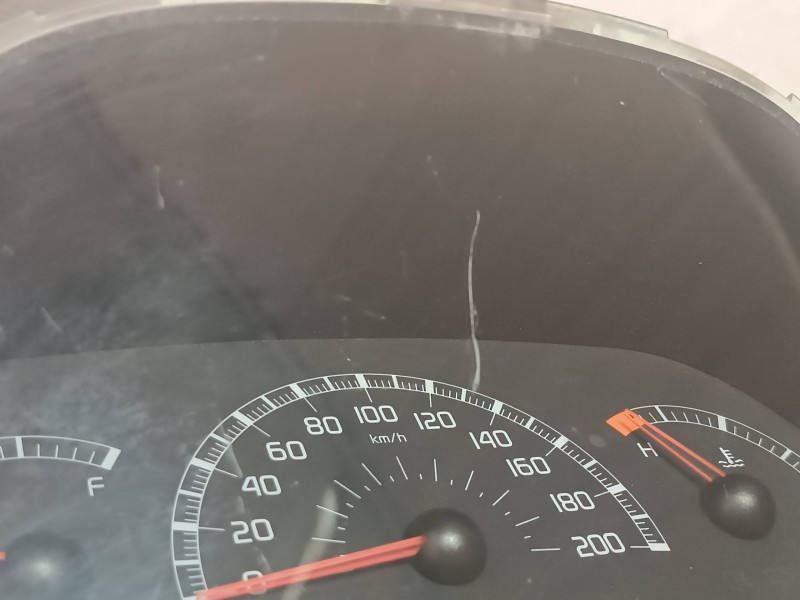 Recambio de cuadro instrumentos para fiat punto berlina (188) 1.3 16v multijet feel referencia OEM IAM 555000460104 517445527090